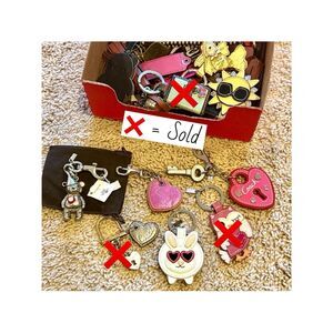[AD] COACH BAG CHARMS POSTING THIS WEEK - HEARTS, VALENTINE’s & GALENTINE’s